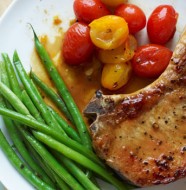 Pork Chops with Cherry Tomatoes & Green Beans
