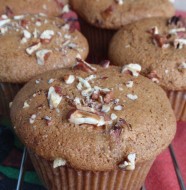 Rhubarb Pecan Muffins