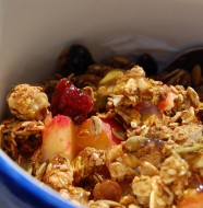 Granola-Nectarine Gratin