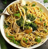 Sesame Noodles with Broccoli and Chicken